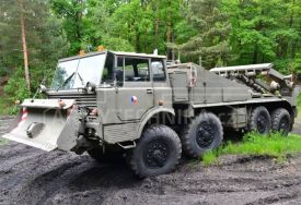 Ersatzbrückenfeldes für den Brückenpanzer Tatra T813 PM-55