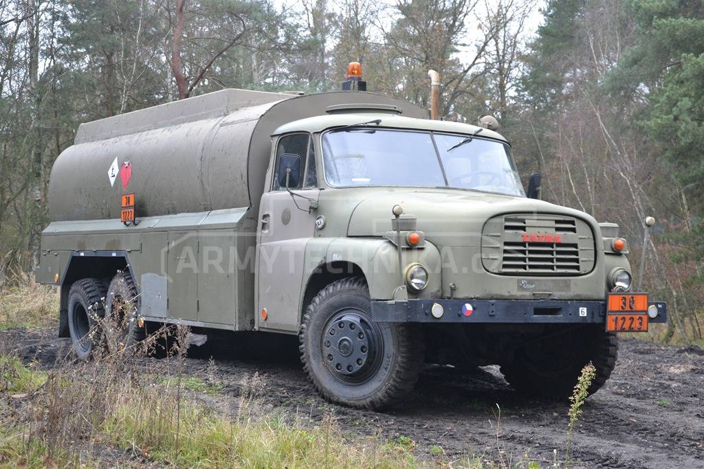 tankfahrzeug für Kraftstoffs Tatra T-148 CAPL-15